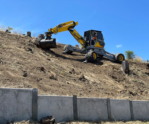 Cobden Earthworks - Spidermann All Terrain Solutions